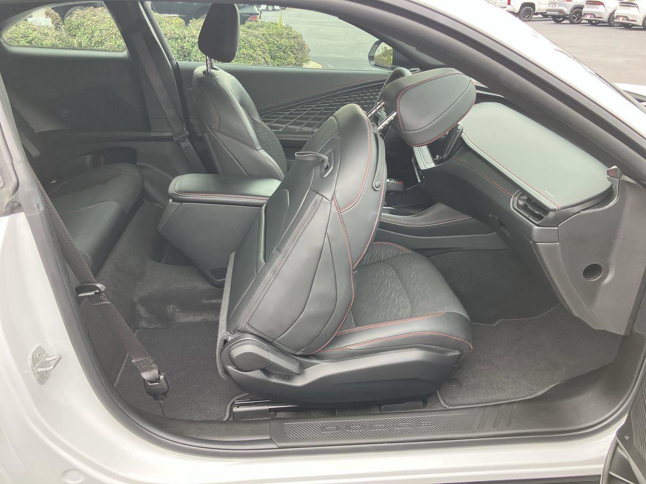 Used 2025 Dodge Charger R/T w/ Quick Order Package 25M R/T image 25