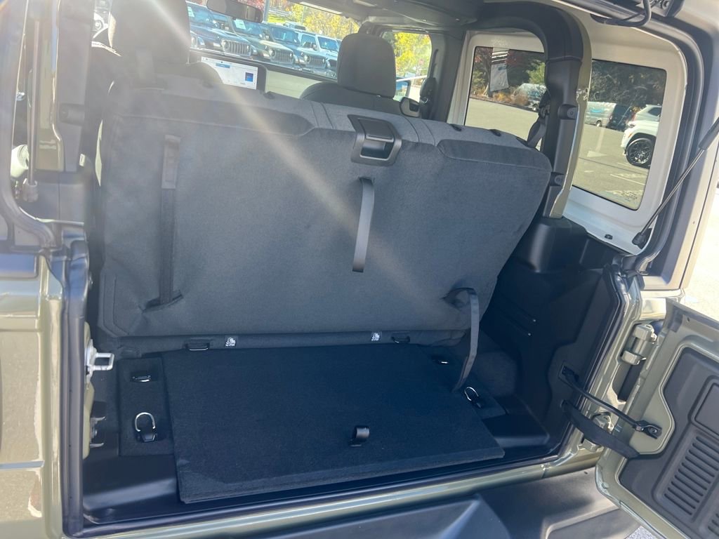 New 2026 Jeep Wrangler Sport image 25