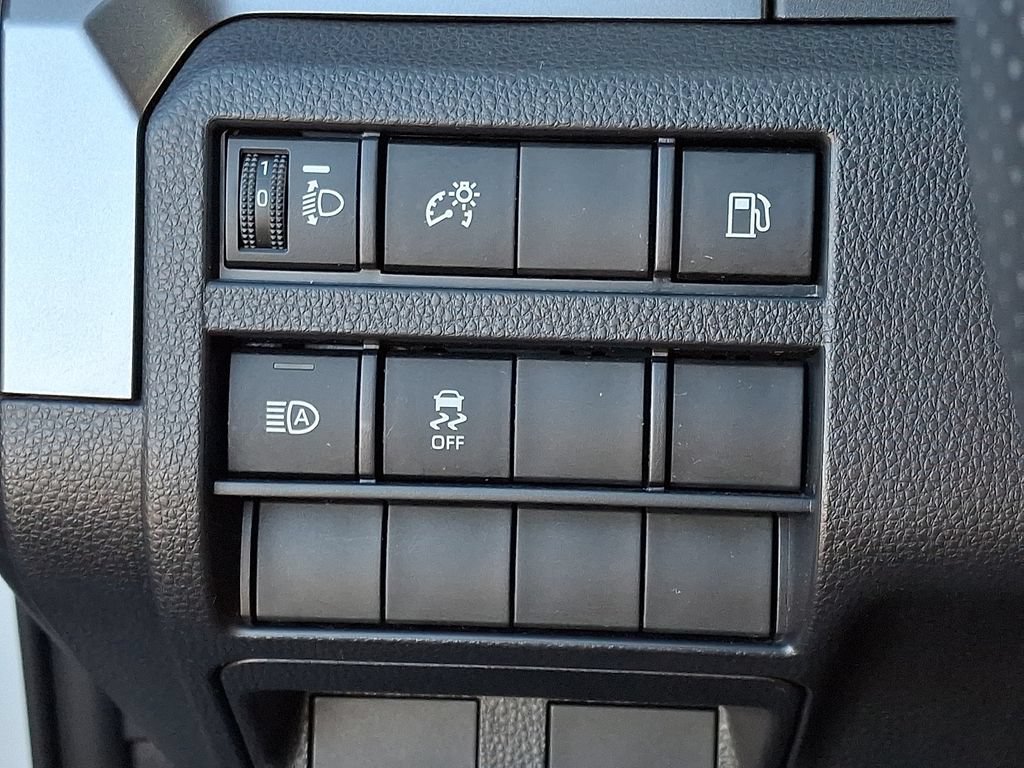 Certified 2025 Toyota 4Runner SR5 AWD/4WD image 27