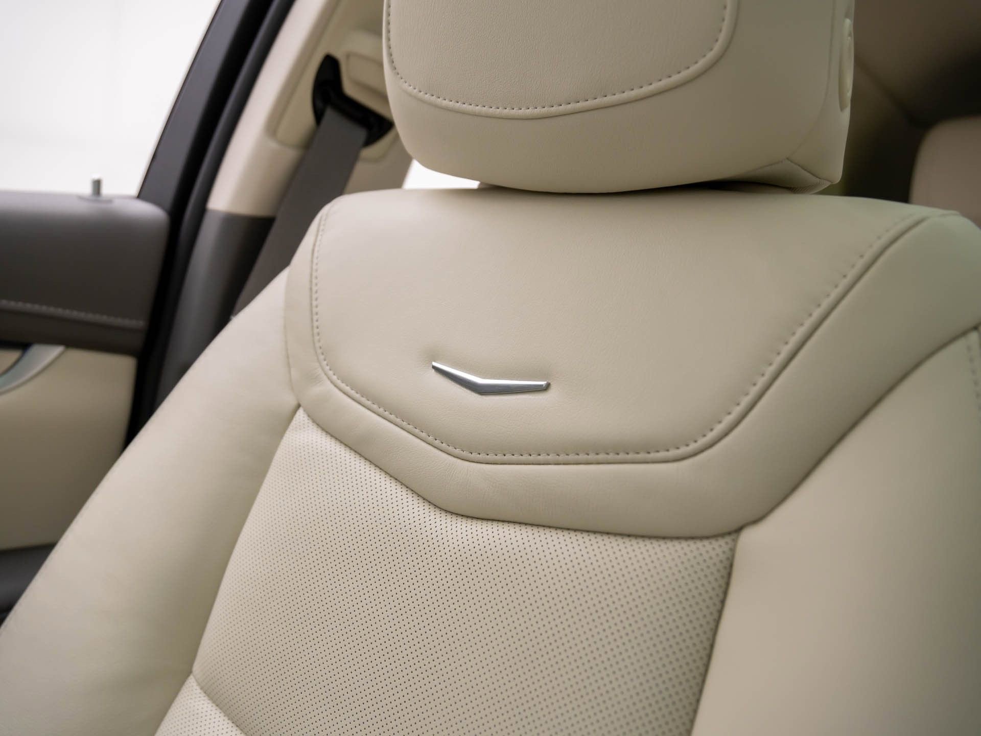 New 2026 Cadillac XT5 Premium Luxury w/ Driver Assist Package image 30