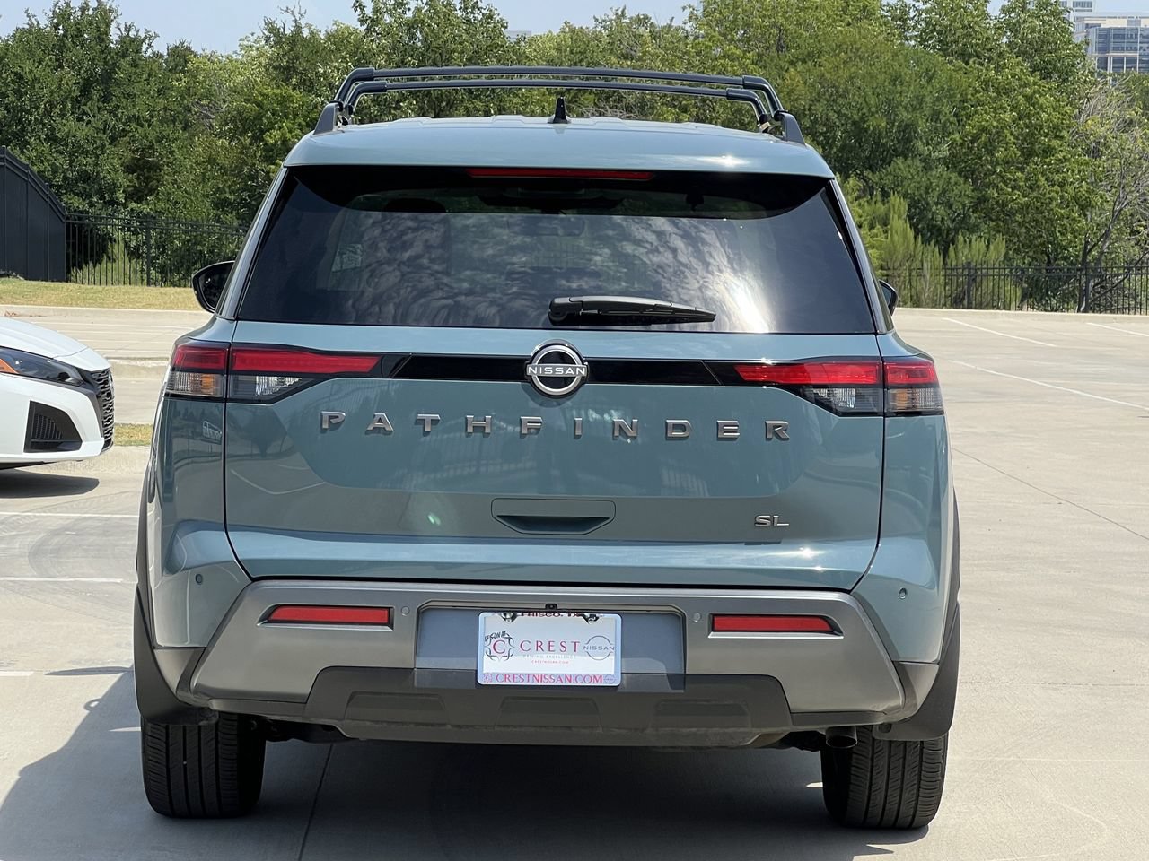 Certified 2026 Nissan Pathfinder SL FWD image 4