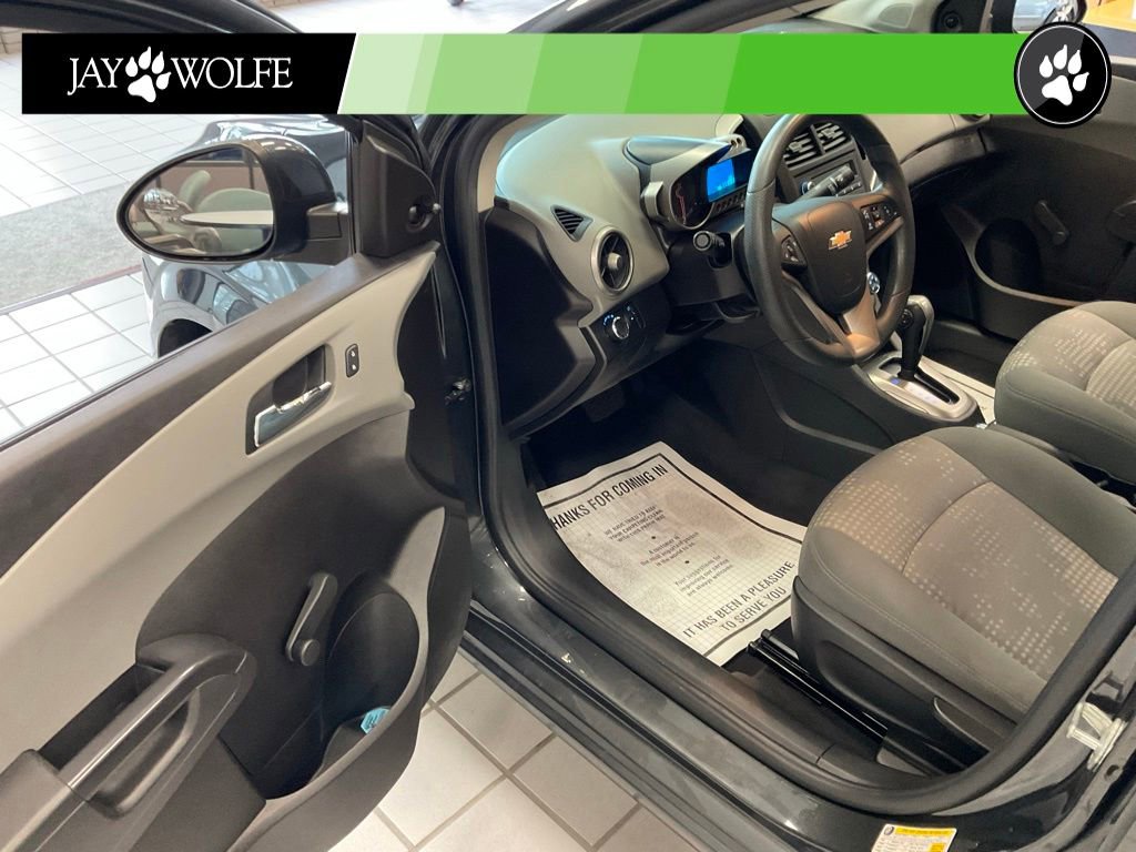 Used 2014 Chevrolet Sonic LS FWD image 9