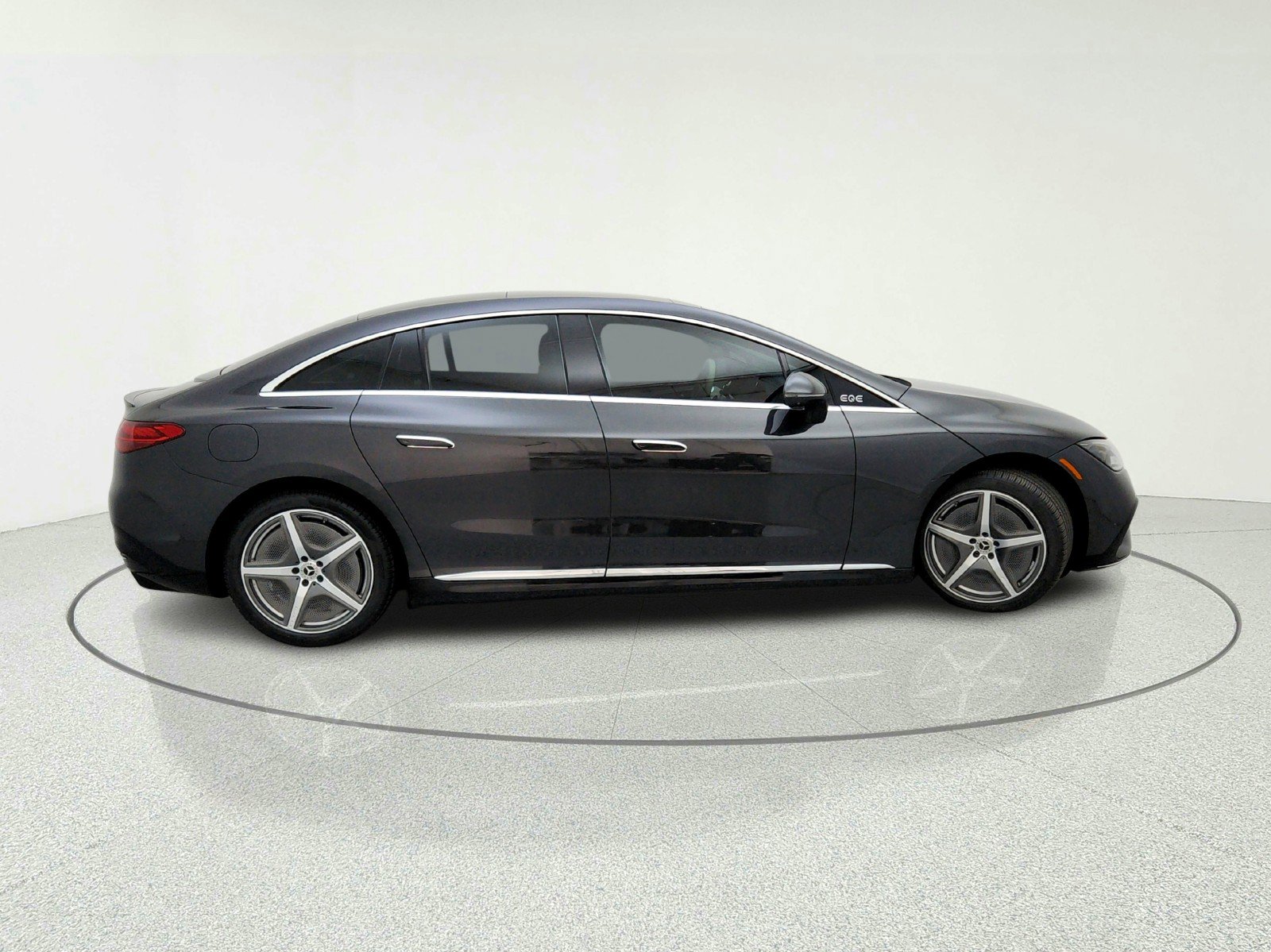 Used 2023 Mercedes-Benz EQE 350+ Sedan image 7