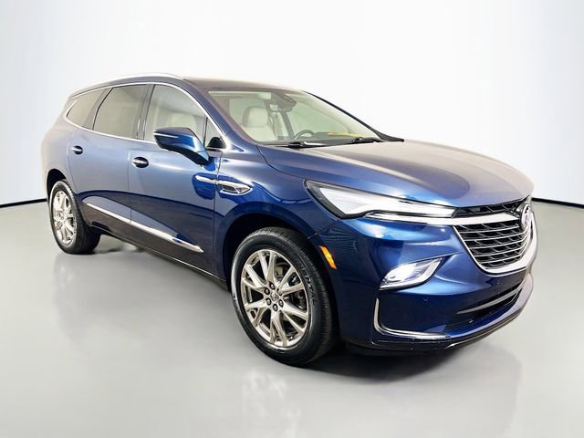Used 2023 Buick Enclave Premium w/ Experience Buick Package image 24