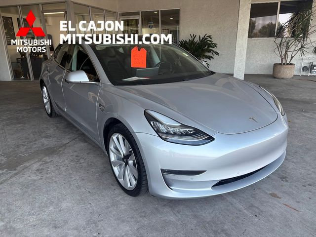 Used 2018 Tesla Model 3 Long Range RWD image 1