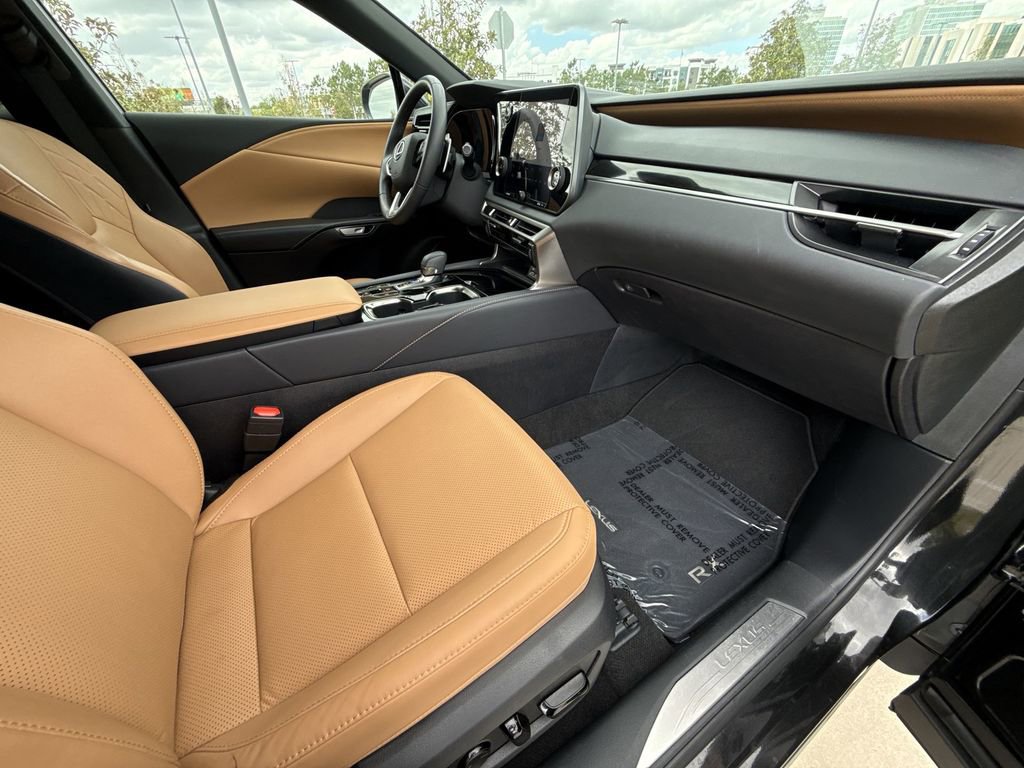 Used 2025 Lexus RX 350 FWD w/ Technology Package image 15
