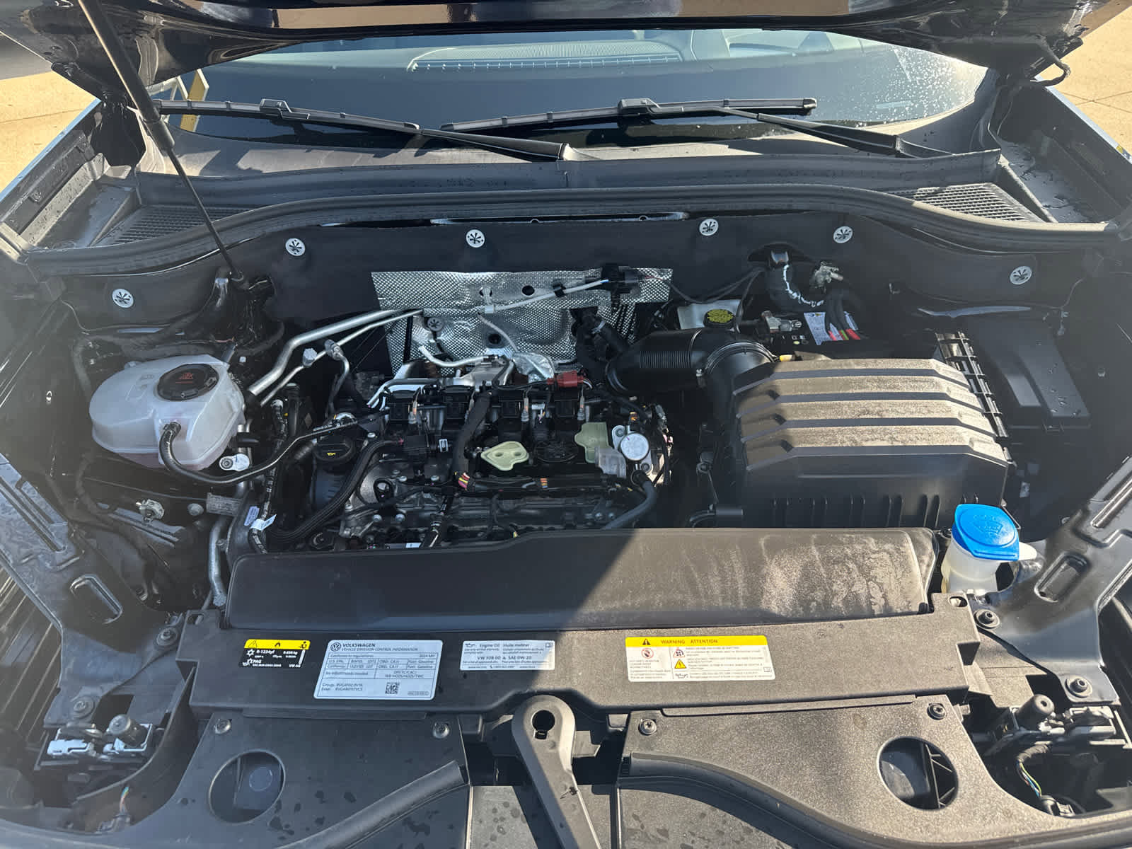Certified 2024 Volkswagen Atlas SEL image 9