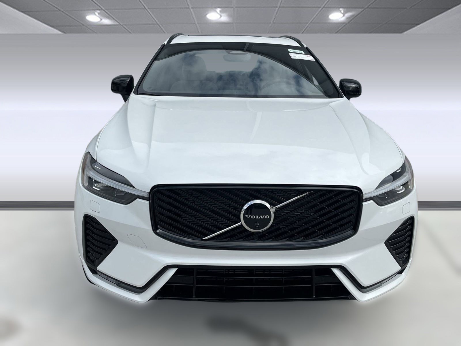 New 2026 Volvo XC60 B5 Plus w/ Protection Package Premier image 6