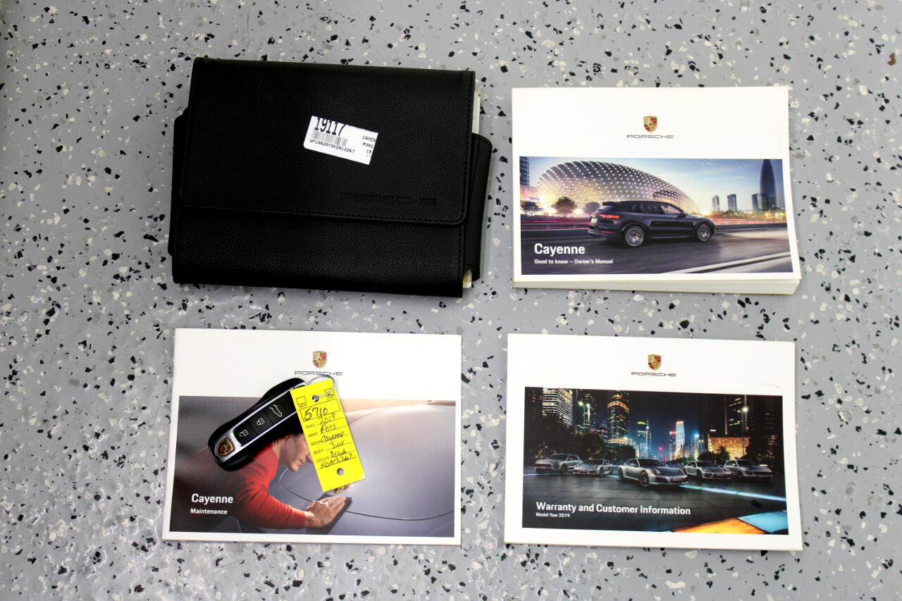 Used 2019 Porsche Cayenne image 97