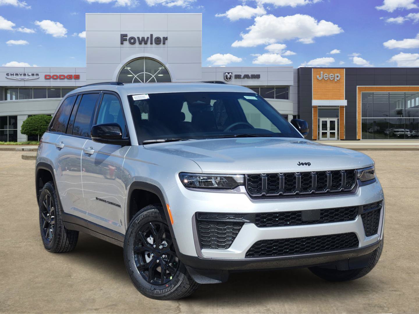 New 2026 Jeep Grand Cherokee Altitude