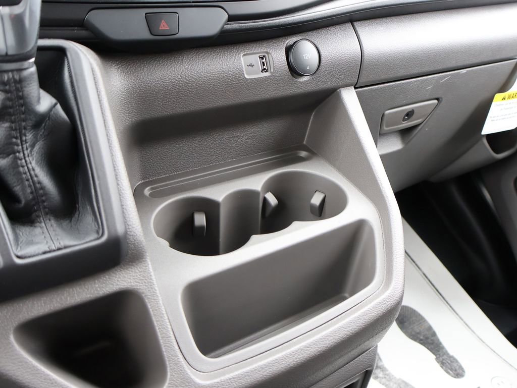 New 2026 Ford Transit 150 148 Medium Roof AWD image 34