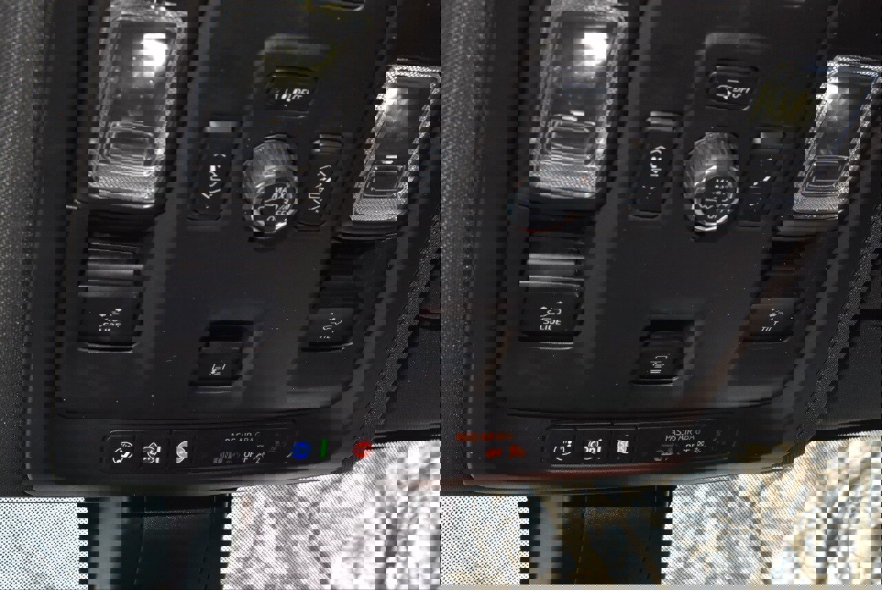 Used 2021 Chevrolet Tahoe RST w/ Luxury Package image 33