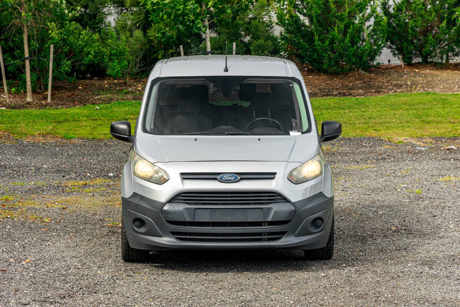 Used 2017 Ford Transit Connect XL image 2