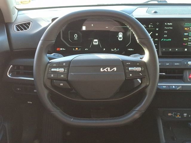 Used 2025 Kia K4 EX FWD image 19