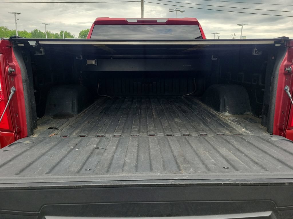 Used 2019 Chevrolet Silverado 1500 RST AWD/4WD image 11