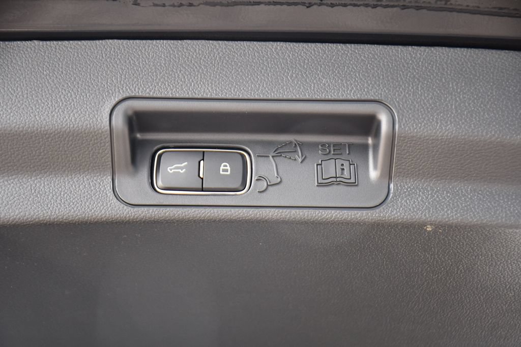 New 2026 Ford Explorer ST-Line AWD/4WD image 20