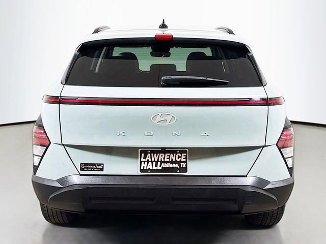Used 2025 Hyundai Kona SEL FWD image 5
