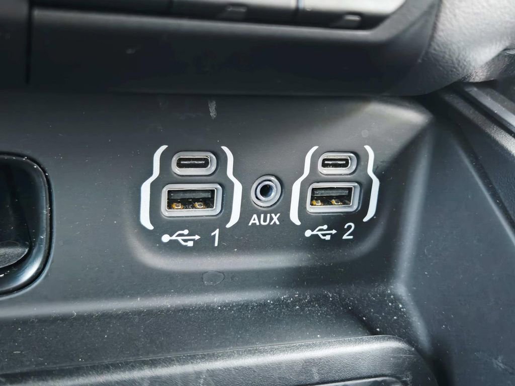 Used 2022 RAM 1500 Big Horn image 32