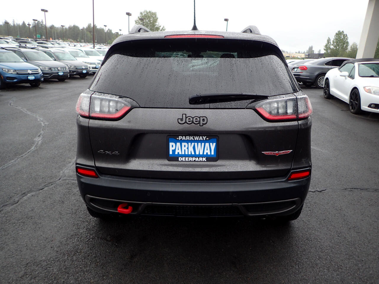 Used 2019 Jeep Cherokee Trailhawk image 4