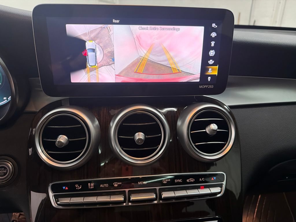 Used 2022 Mercedes-Benz GLC 300 image 20