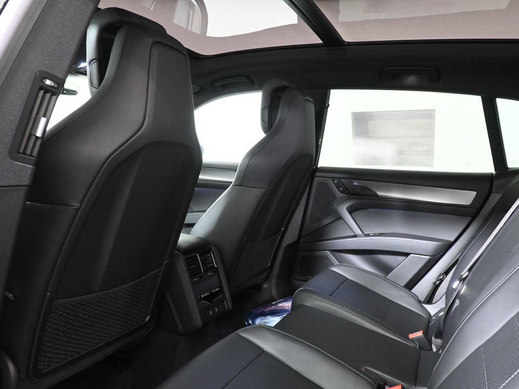 New 2026 Porsche Cayenne S AWD/4WD image 37