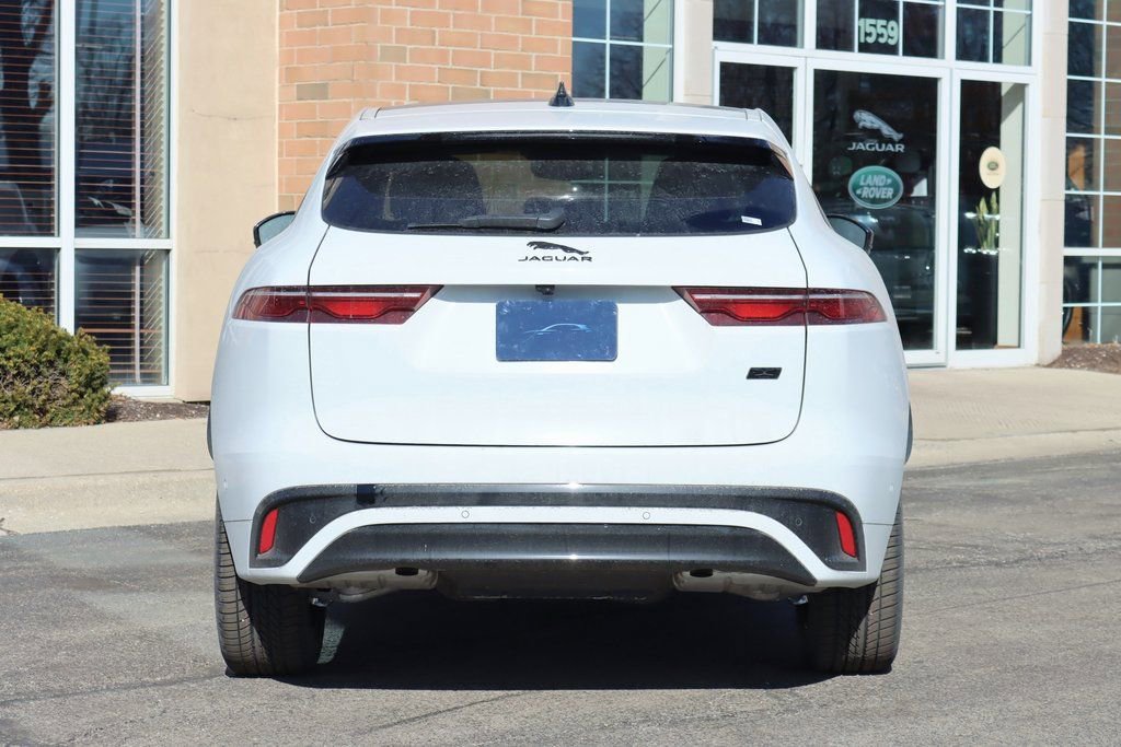 Used 2026 Jaguar F-PACE R-Dynamic S image 5