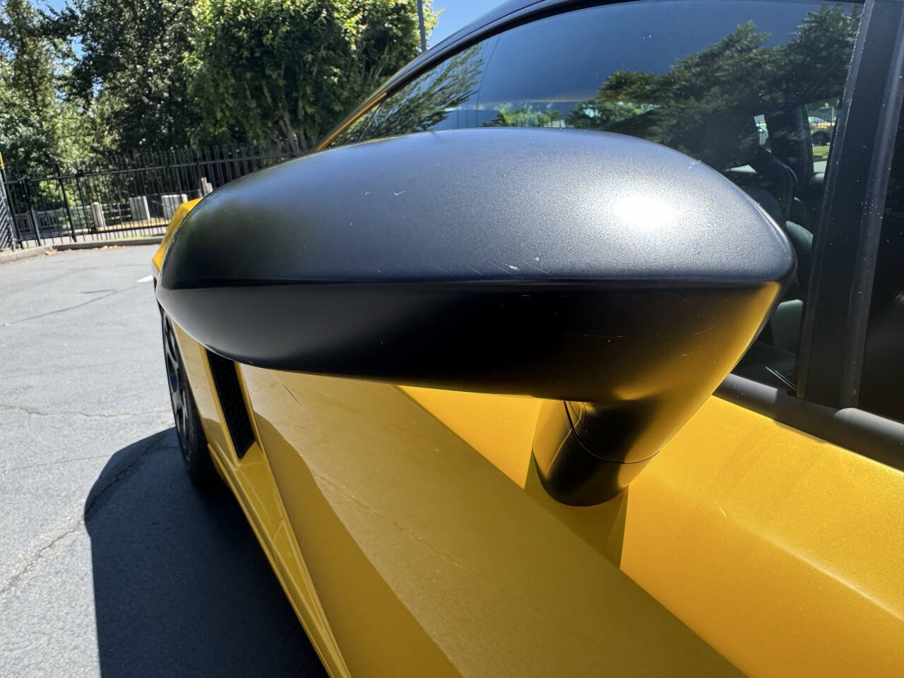 Used 2004 Lamborghini Gallardo AWD/4WD image 13