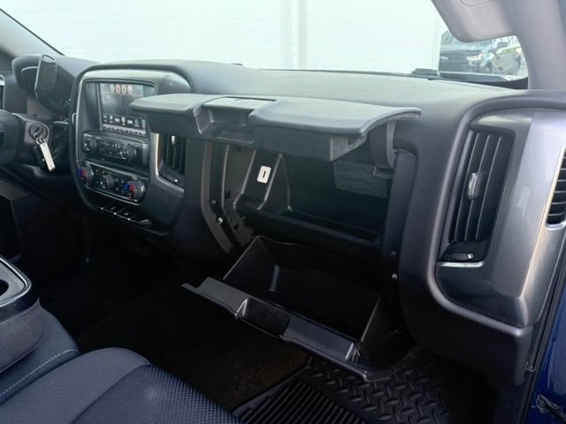 Used 2018 Chevrolet Silverado 1500 LT w/ All Star Edition AWD/4WD image 20