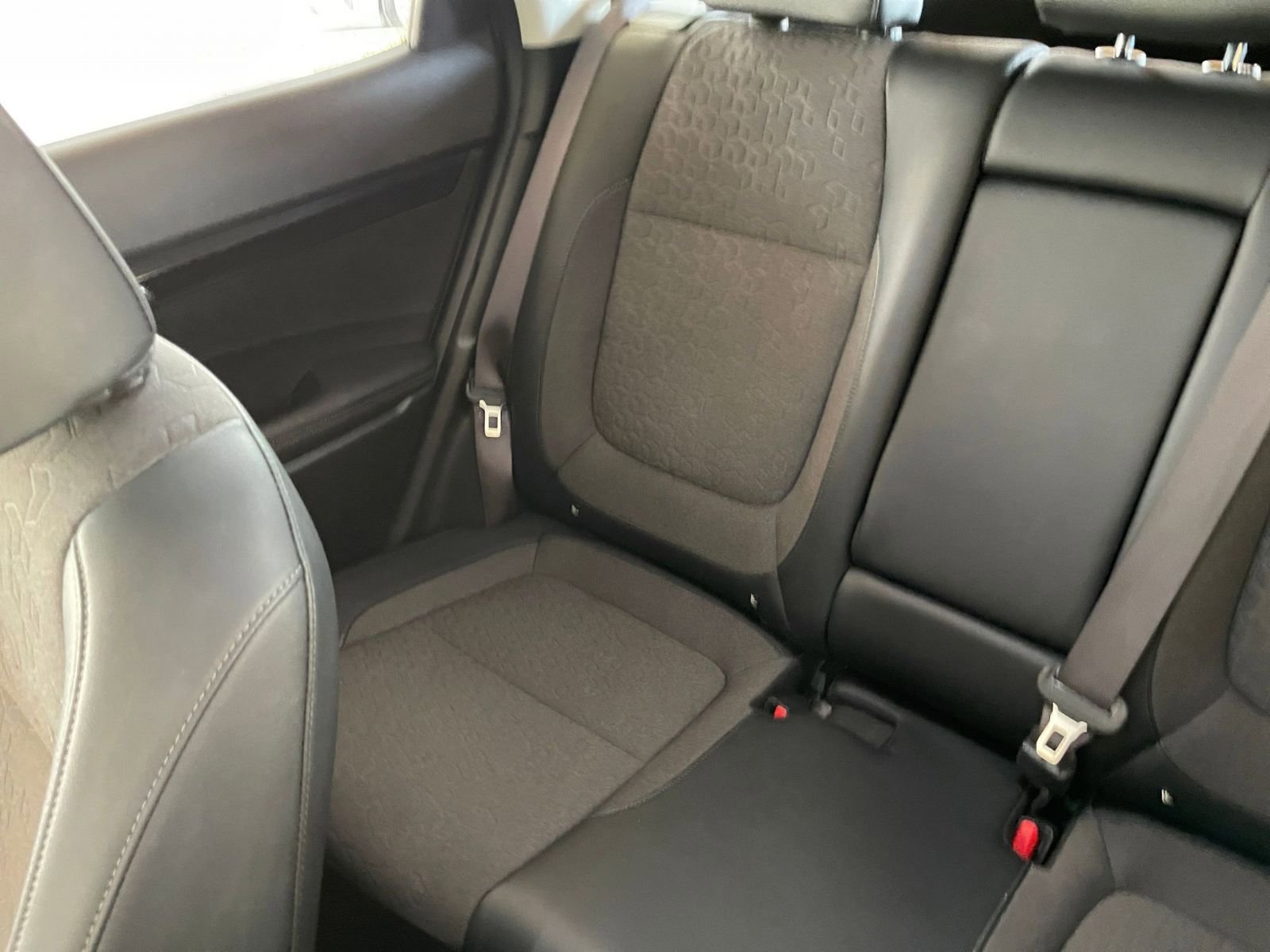 Used 2025 Kia Seltos S FWD image 40