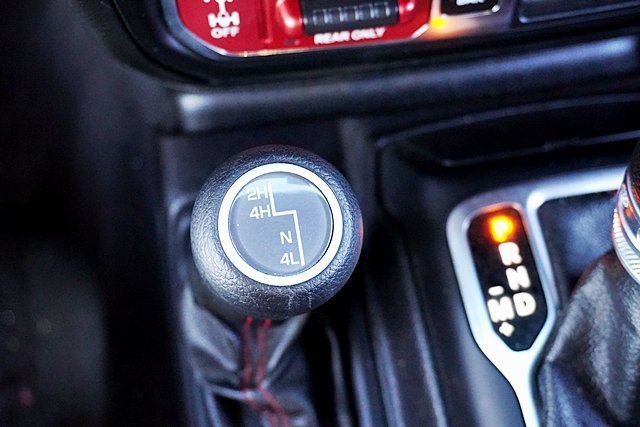 Used 2020 Jeep Wrangler Unlimited Rubicon AWD/4WD image 29