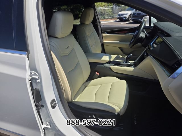 Used 2018 Cadillac XT5 Luxury w/ Driver Awareness Package FWD image 21