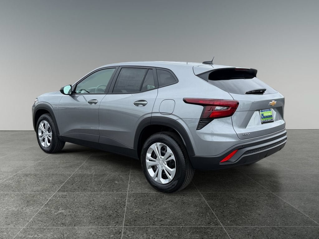 New 2026 Chevrolet Trax LS w/ Driver Confidence Package FWD image 7