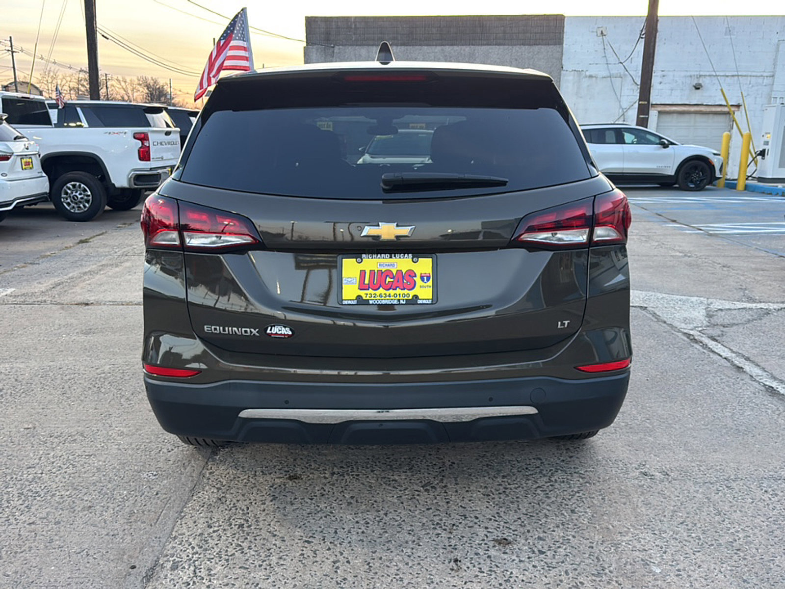 Used 2023 Chevrolet Equinox LT image 6