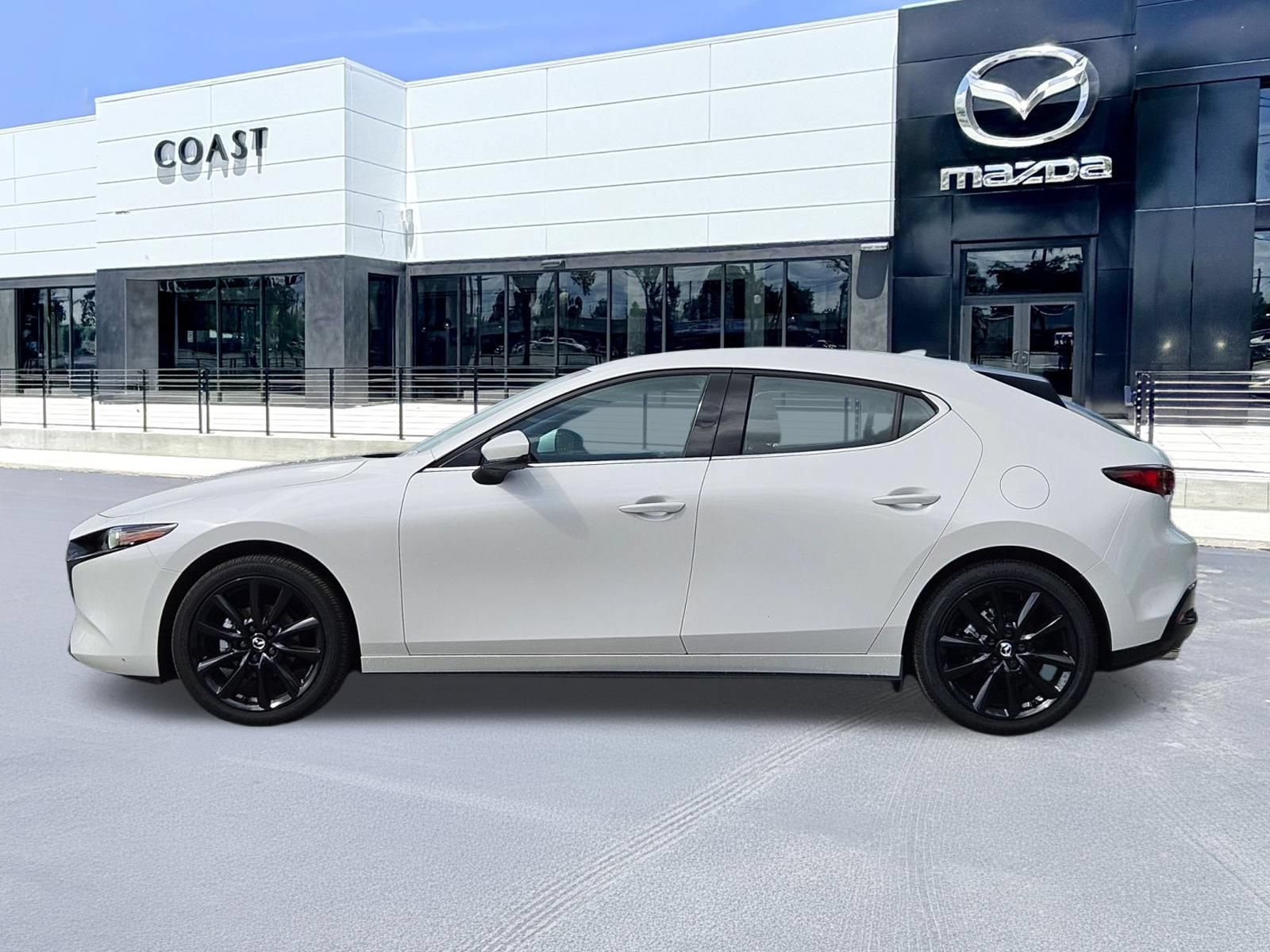 New 2026 MAZDA MAZDA3 2.5 S Hatchback w/ Premium Pkg FWD image 9