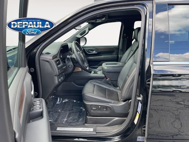 Used 2024 Chevrolet Tahoe High Country AWD/4WD image 11