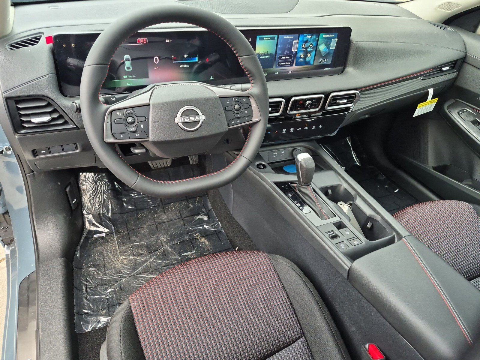 New 2027 Nissan Sentra SR w/ Floor Mat Package FWD image 2