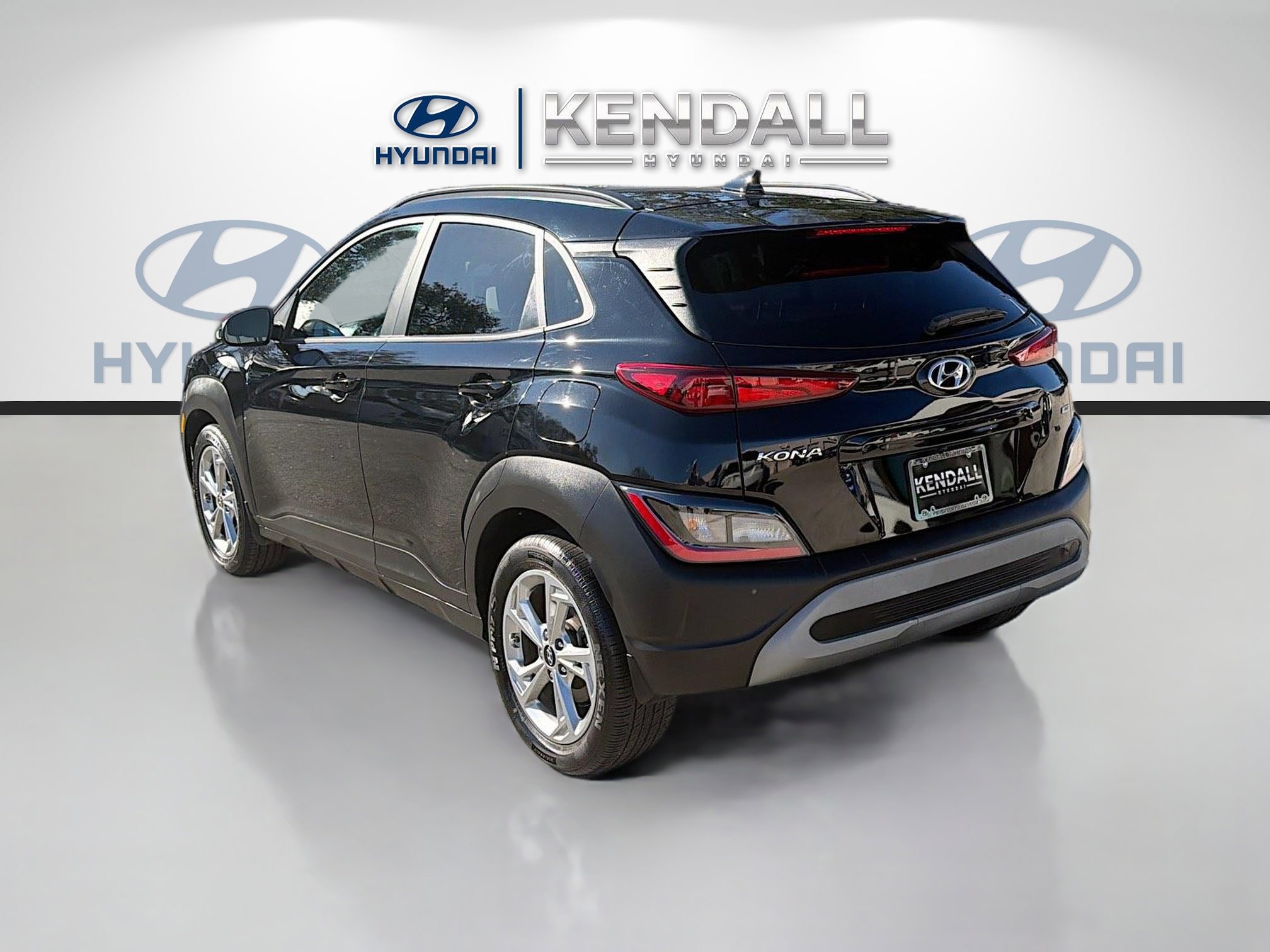 Used 2023 Hyundai Kona SEL w/ Convenience Package image 4