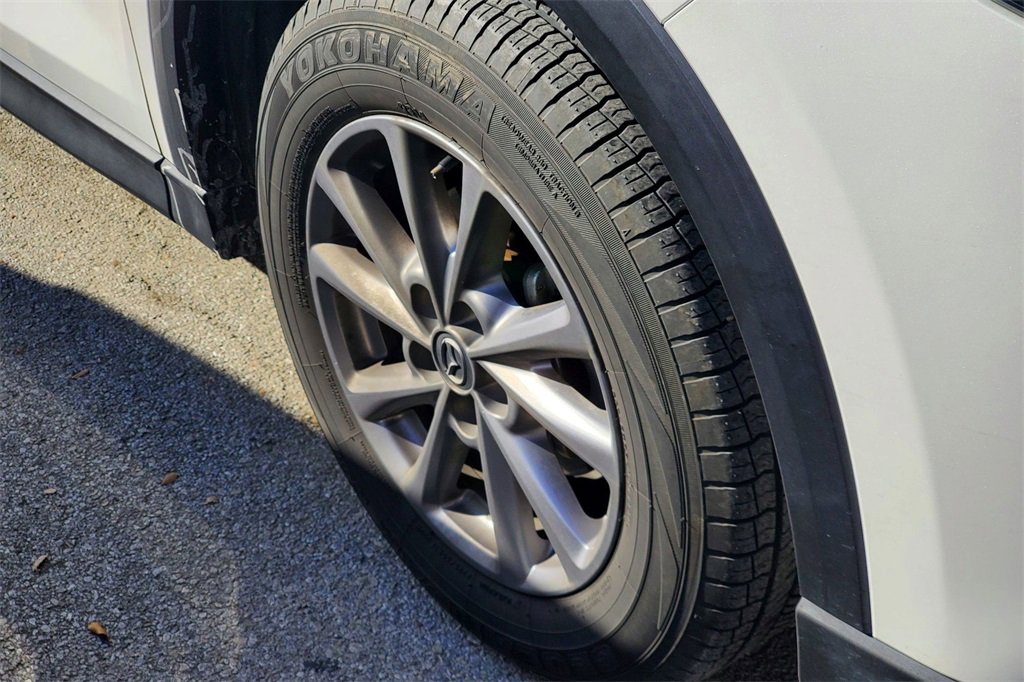 Used 2022 MAZDA CX-5 AWD 2.5 S w/ Preferred Package image 4