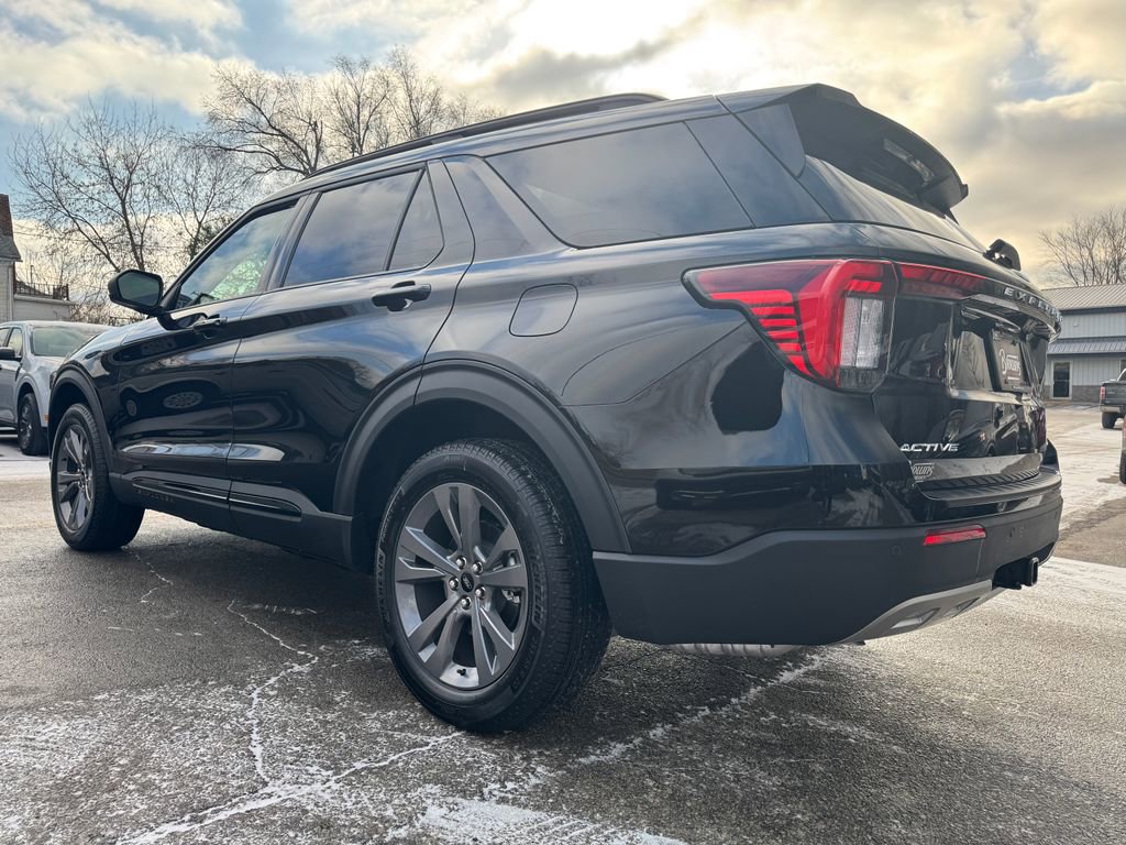 New 2026 Ford Explorer Active w/ Active Comfort Package AWD/4WD image 7