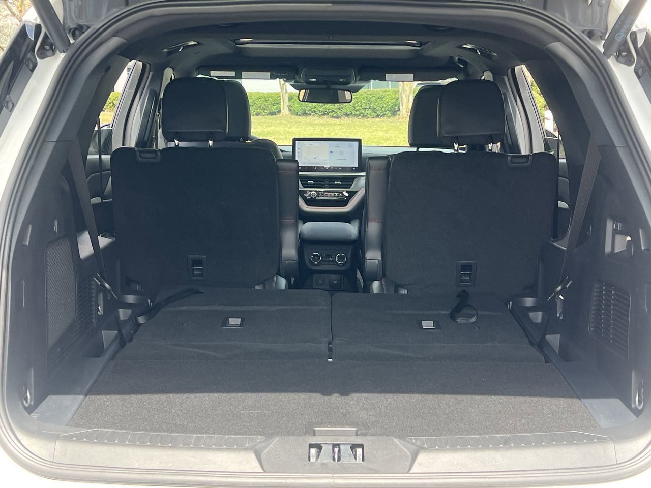 New 2026 Ford Explorer ST-Line w/ ST-Line Street Pack image 20