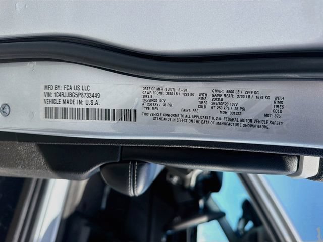 Used 2023 Jeep Grand Cherokee L Limited w/ Black Appearance Package RWD image 34