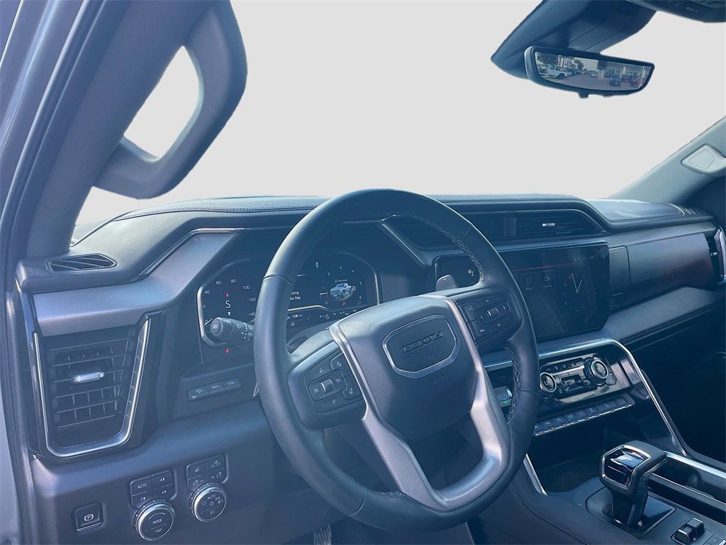 Used 2025 GMC Sierra 1500 Denali w/ Denali Reserve Package image 12