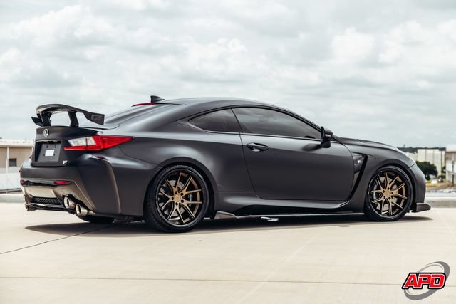 Used 2015 Lexus RC F w/ Premium Package RWD image 3