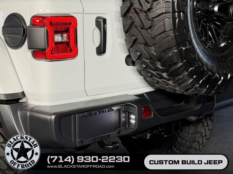 Used 2026 Jeep Wrangler Unlimited Rubicon AWD/4WD image 16