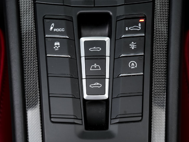 Used 2018 Porsche 911 Turbo S AWD/4WD image 23