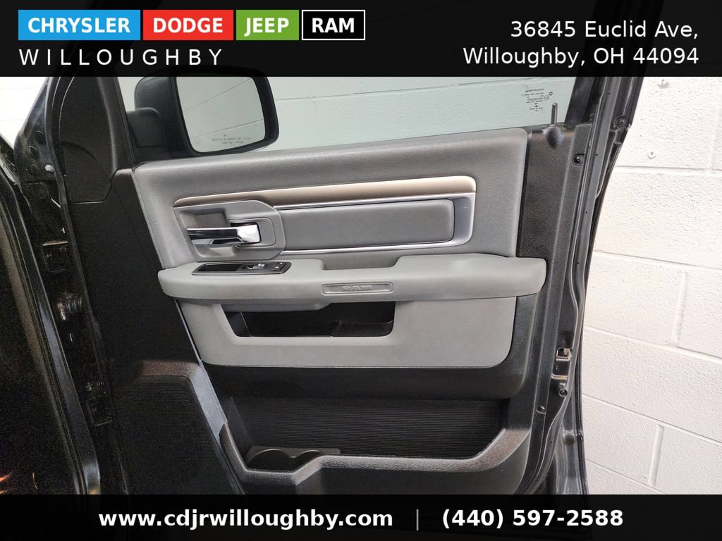 Used 2018 RAM 1500 Big Horn AWD/4WD image 34
