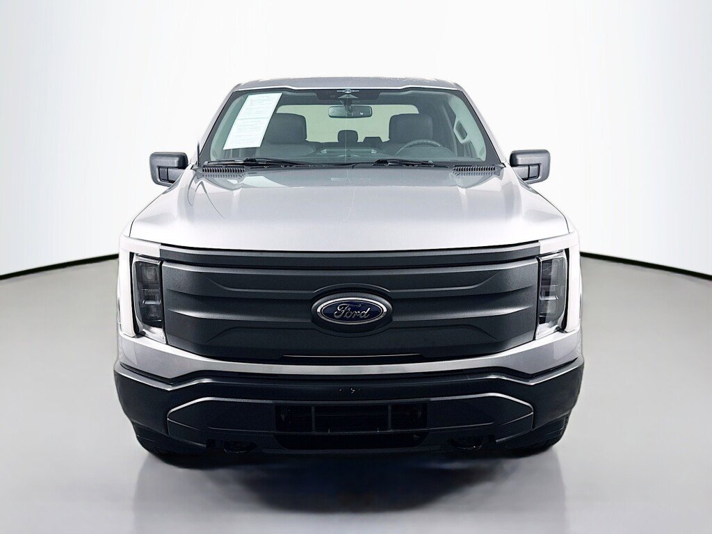 Used 2023 Ford F150 Lightning Pro AWD/4WD image 8