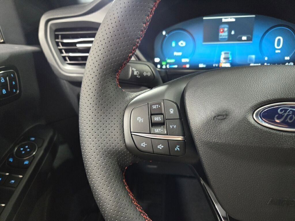New 2025 Ford Escape ST-Line Elite w/ Tech Pack #2 image 33