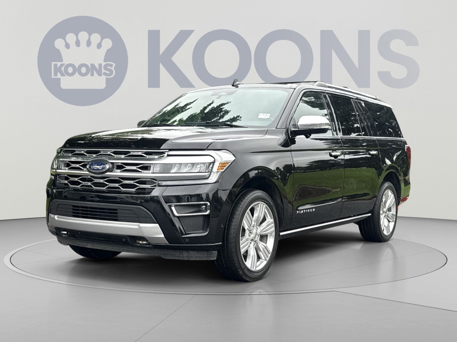 Used 2024 Ford Expedition Max Platinum AWD/4WD image 1