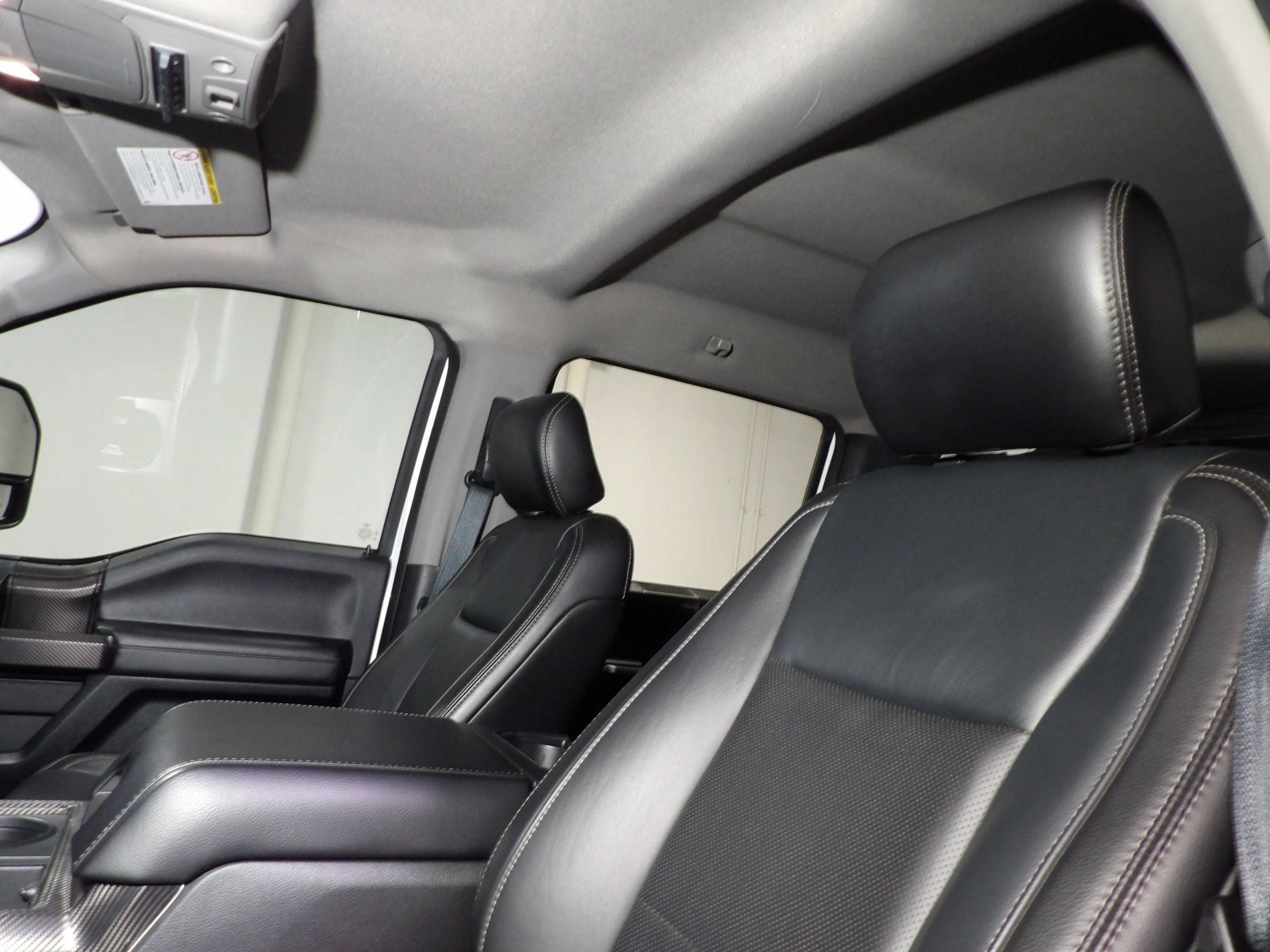 Used 2019 Ford F250 Lariat w/ Lariat Ultimate Package AWD/4WD image 20